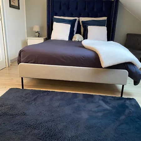 Maison - Avec Piscine Proche Commerce Et Transports En Commun Dom wakacyjny Couëron